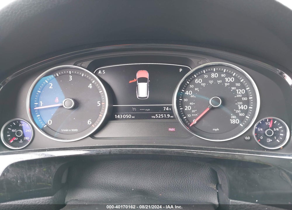 2014 VOLKSWAGEN TOUAREG TDI R-LINE VIN: WVGDP9BP9ED001400