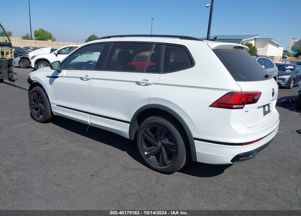 2024 VOLKSWAGEN TIGUAN 2.0T SE R-LINE BLACK VIN: 3VVCB7AXXRM101196