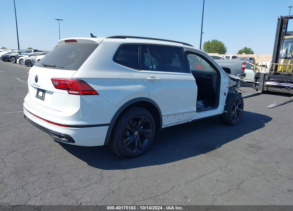 2024 VOLKSWAGEN TIGUAN 2.0T SE R-LINE BLACK VIN: 3VVCB7AXXRM101196