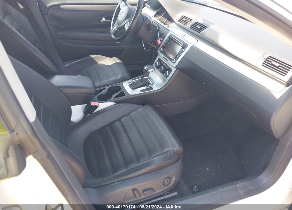 2011 VOLKSWAGEN CC SPORT VIN: WVWMN7AN2BE724428