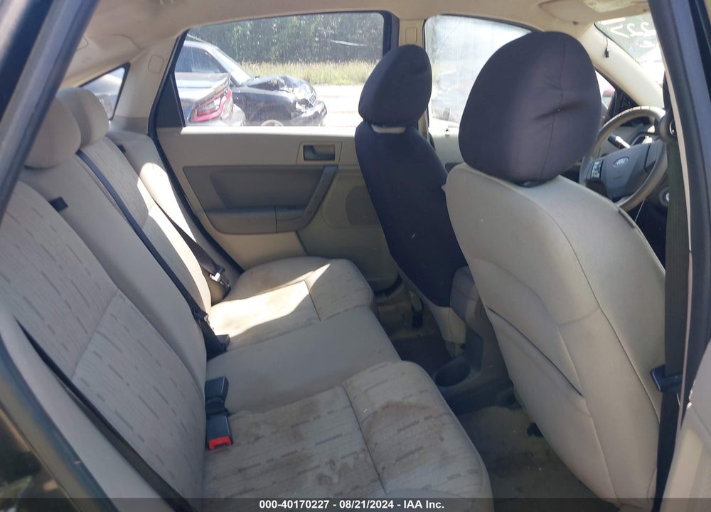 2010 FORD FOCUS SE VIN: 1FAHP3FNXAW293770