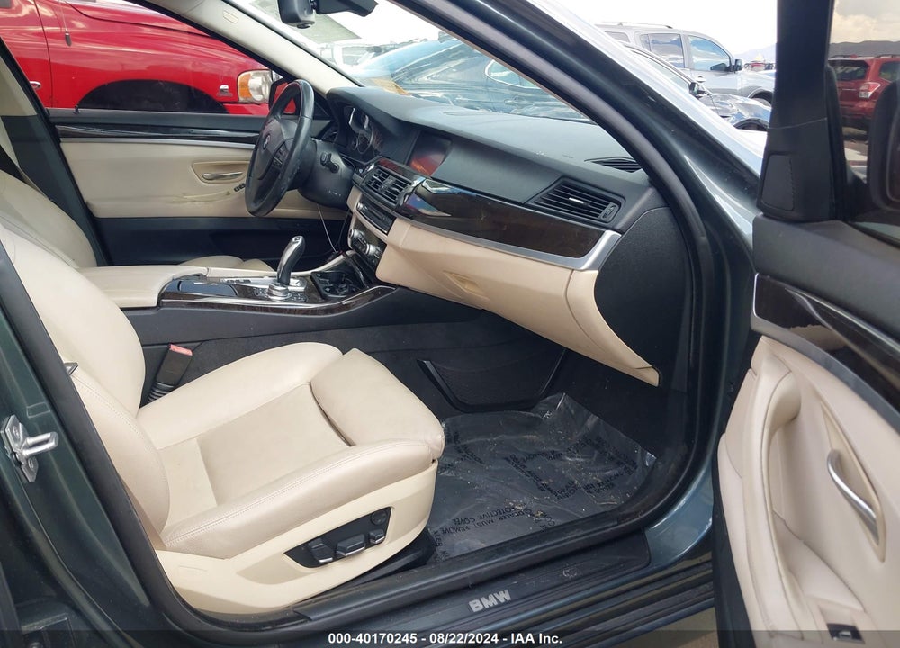 2012 BMW 528I VIN: WBAXG5C56CDW92421