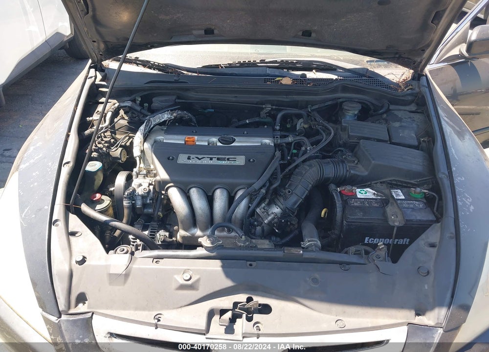 2004 HONDA ACCORD 2.4 LX VIN: JHMCM56374C017686