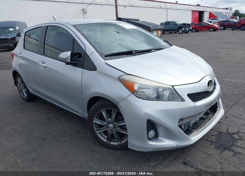 2013 TOYOTA YARIS SE VIN: JTDKTUD33DD563294