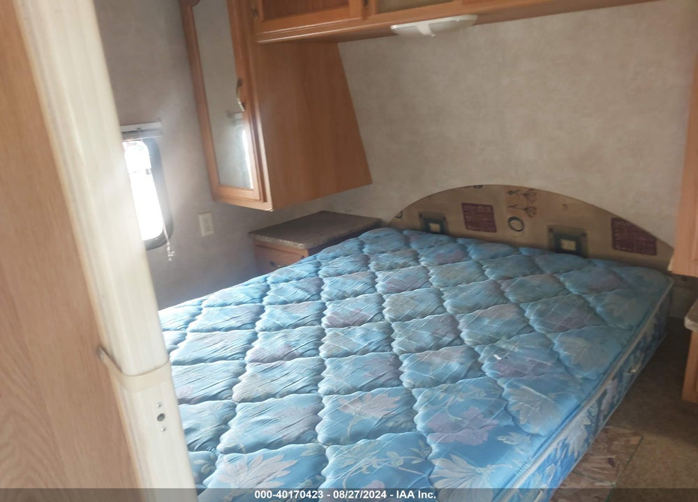 2011 KEYS SPRINGDALE VIN: 4YDT30323BW102925