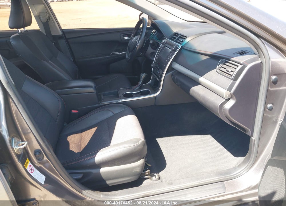 2016 TOYOTA CAMRY SE VIN: 4T1BF1FK4GU256629