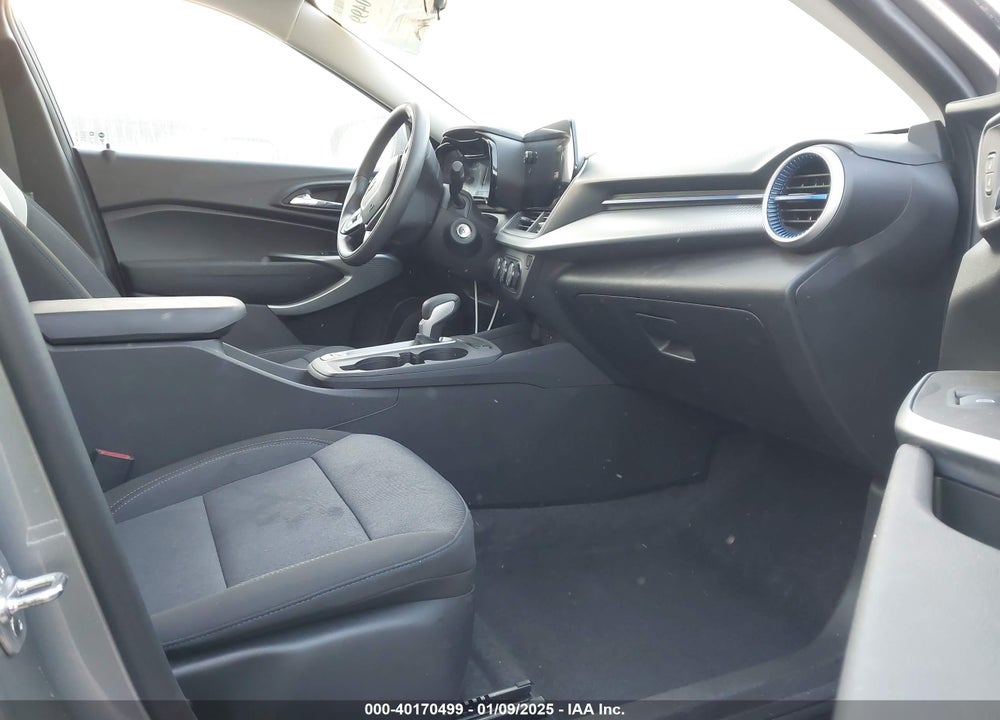 2024 CHEVROLET TRAX FWD SP VIN: KL77LFE28RC213581