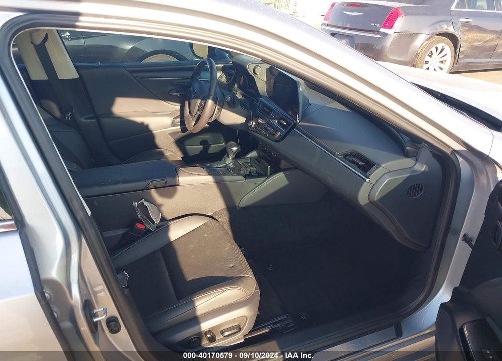 2022 LEXUS ES 300H VIN: 58ADA1C14NU025447