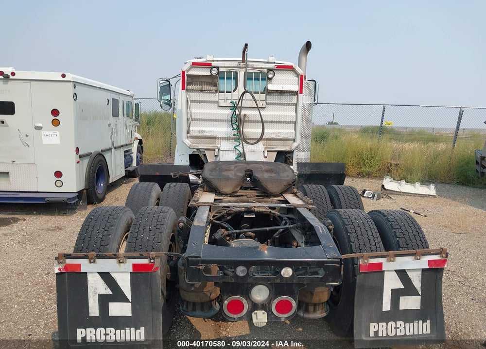 2008 STERLING TRUCK AT 9500 VIN: 2FWJA3CV28AZ78557
