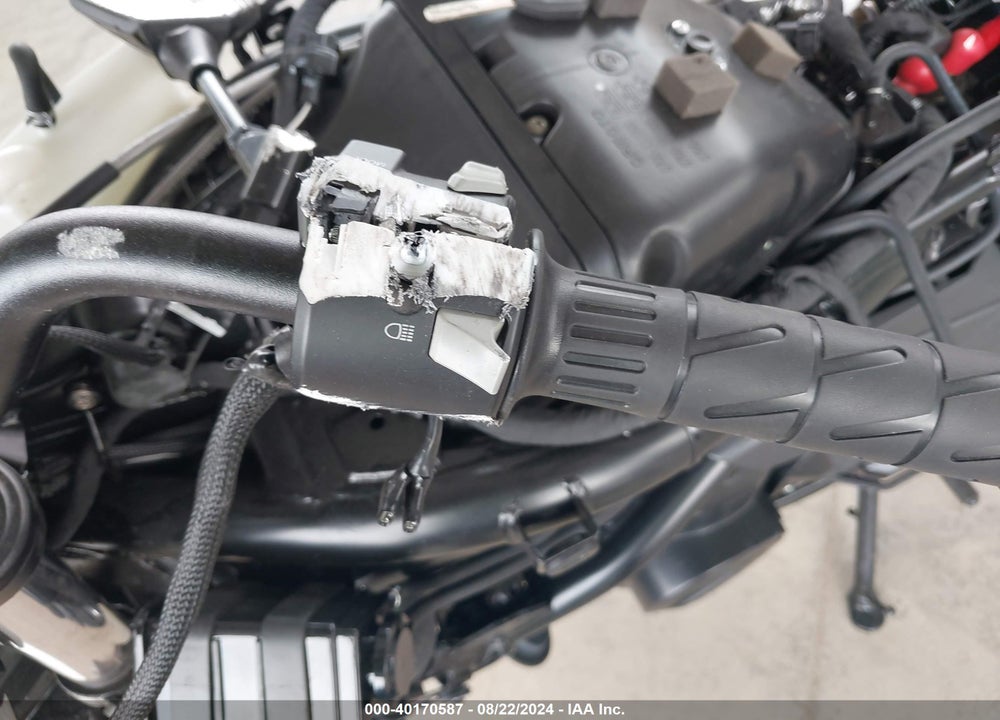 2022 CFMOTO CF650 VIN: LCEPEVLB0N6001034