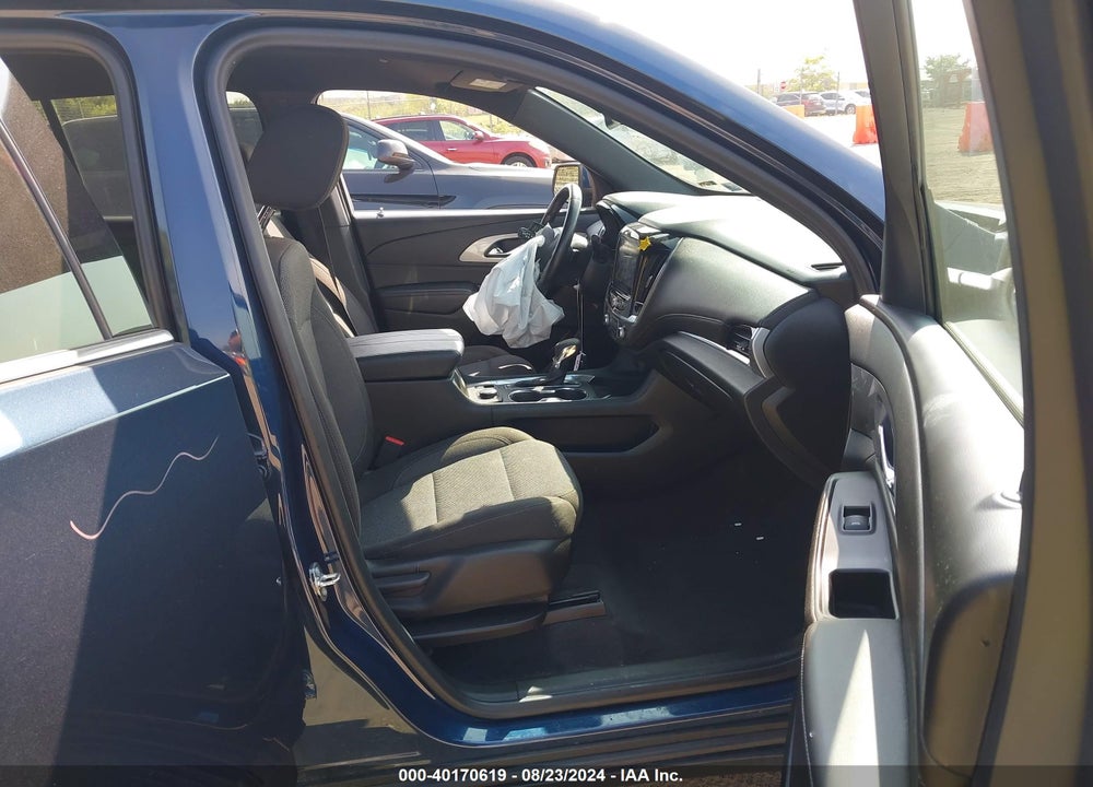 2022 CHEVROLET TRAVERSE FWD LT CLOTH VIN: 1GNERGKW6NJ163170