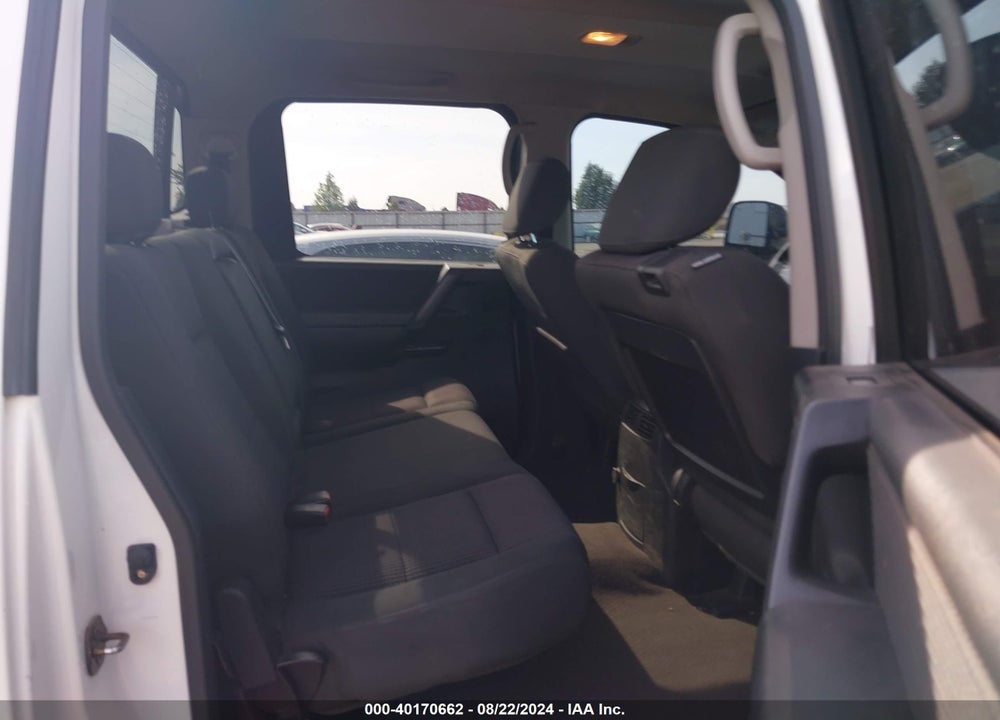 2011 NISSAN TITAN SL VIN: 1N6AA0ECXBN324466