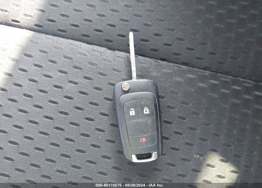2015 CHEVROLET EQUINOX LS VIN: 2GNALAEK3F1102831
