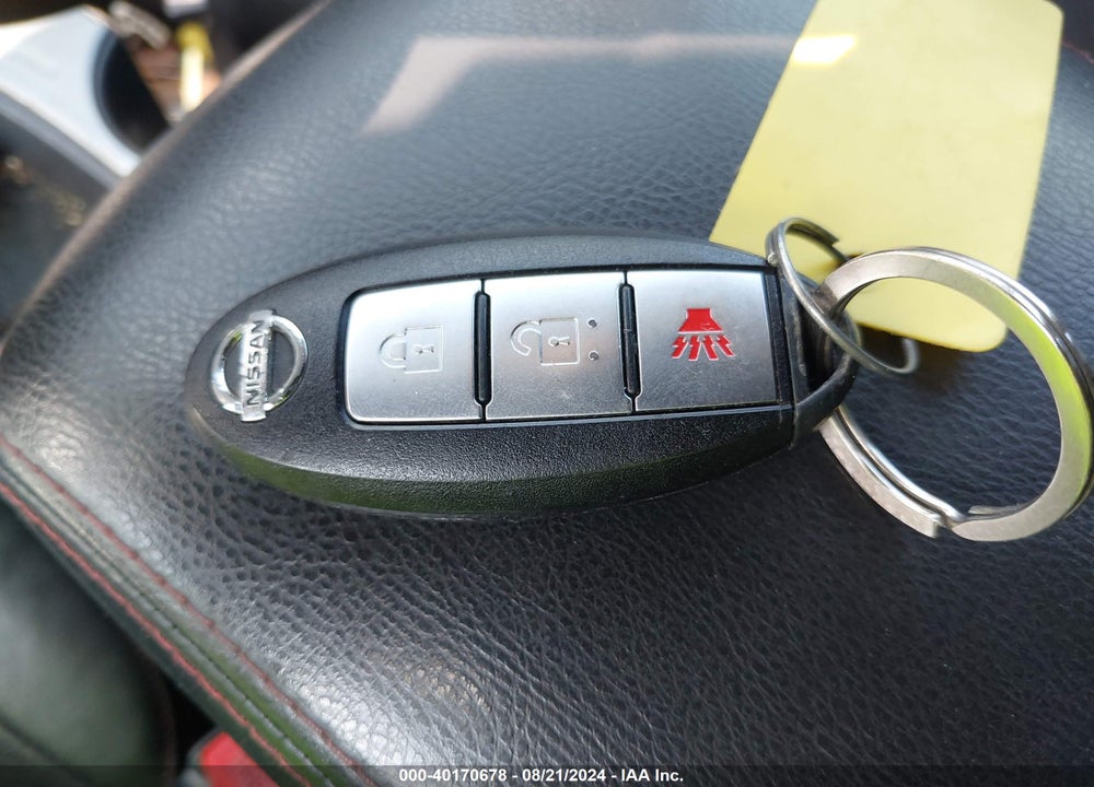 2013 NISSAN ROGUE SV W/SL PKG VIN: JN8AS5MVXDW628091