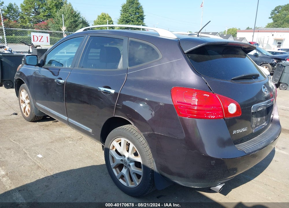 2013 NISSAN ROGUE SV W/SL PKG VIN: JN8AS5MVXDW628091