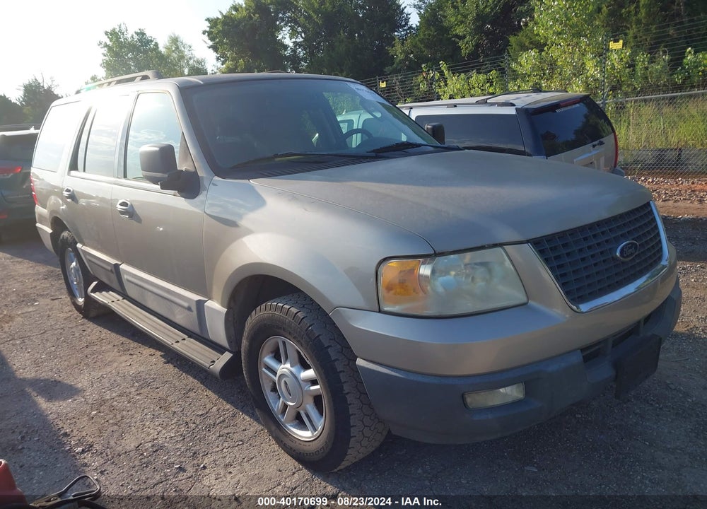 2005 FORD EXPEDITION XLT VIN: 1FMPU15575LA53728