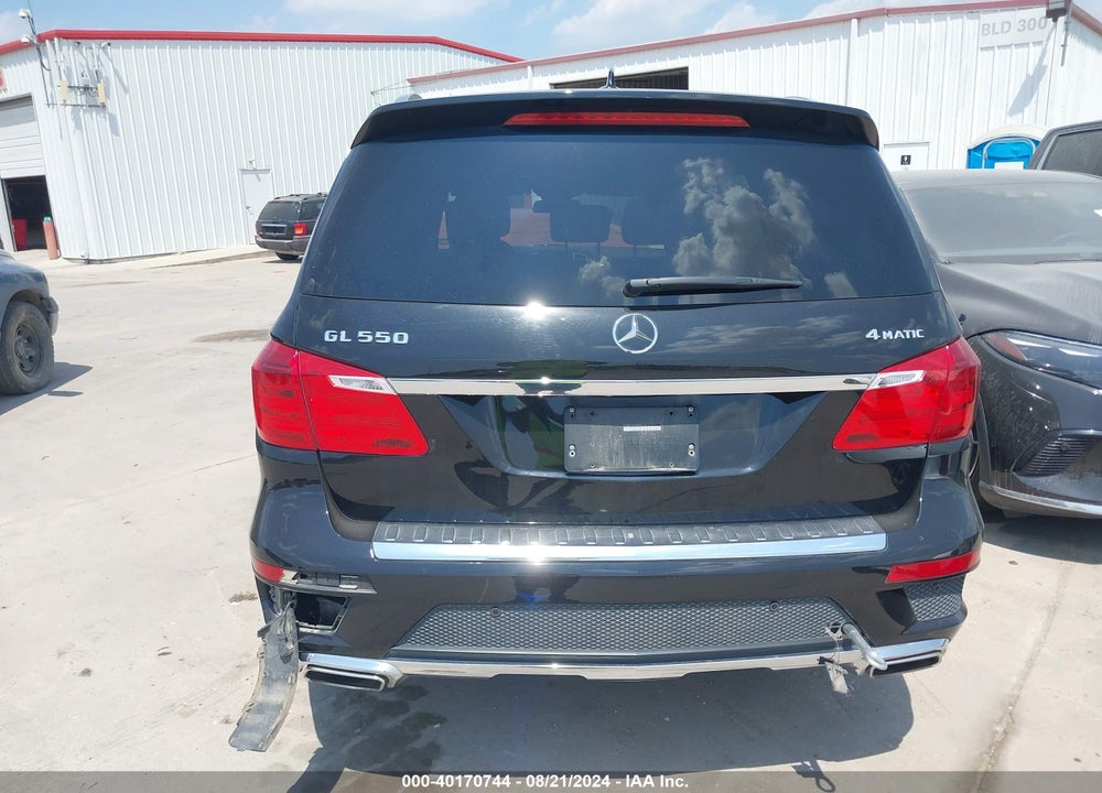2015 MERCEDES-BENZ GL 550 4MATIC VIN: 4JGDF7DE4FA591222
