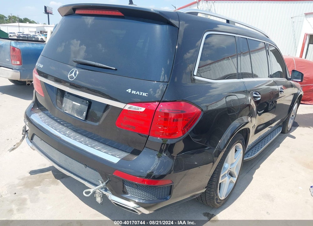 2015 MERCEDES-BENZ GL 550 4MATIC VIN: 4JGDF7DE4FA591222