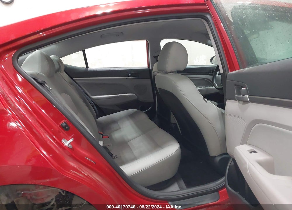 2017 HYUNDAI ELANTRA SE VIN: 5NPD84LF4HH089233