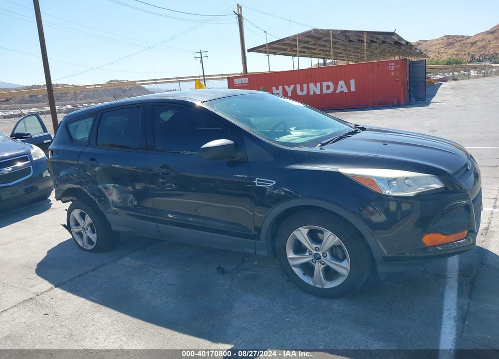 2014 FORD ESCAPE S VIN: 1FMCU0F73EUE27271