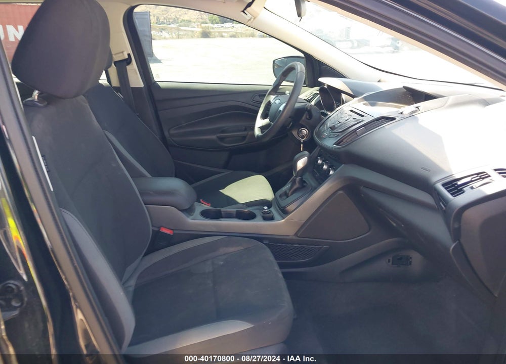 2014 FORD ESCAPE S VIN: 1FMCU0F73EUE27271