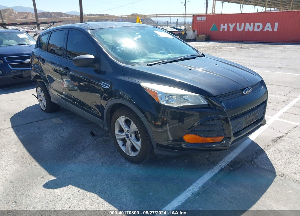 2014 FORD ESCAPE S VIN: 1FMCU0F73EUE27271