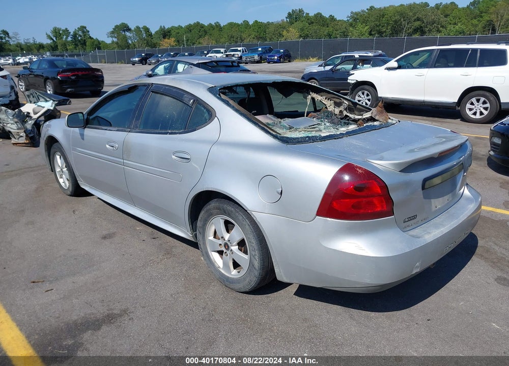 2005 PONTIAC GRAND PRIX VIN: 2G2WP522851161777