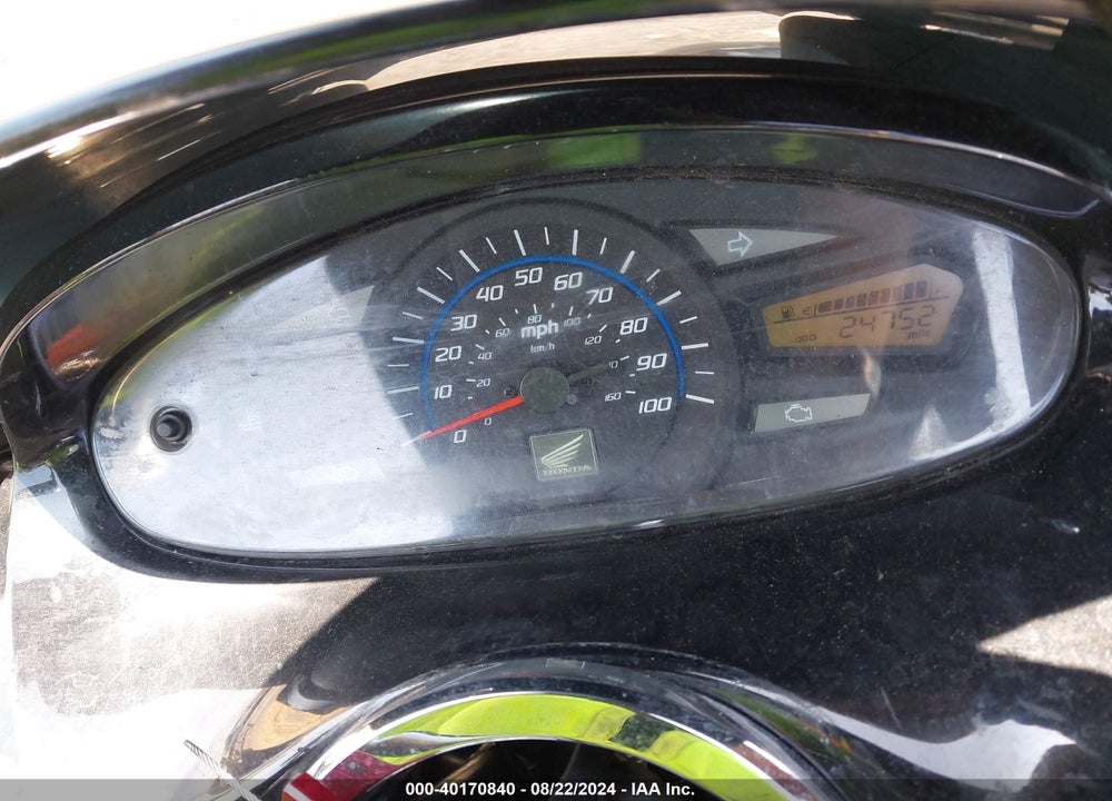 2013 HONDA PCX 150 VIN: MLHKF1217D5005785