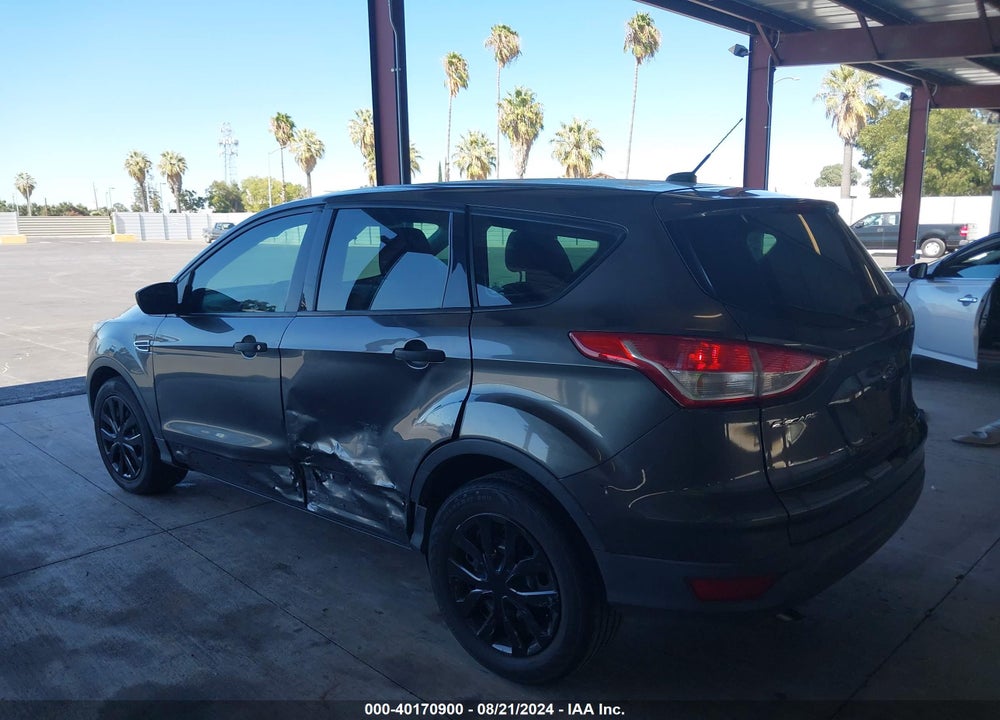 2015 FORD ESCAPE S VIN: 1FMCU0F75FUC43712