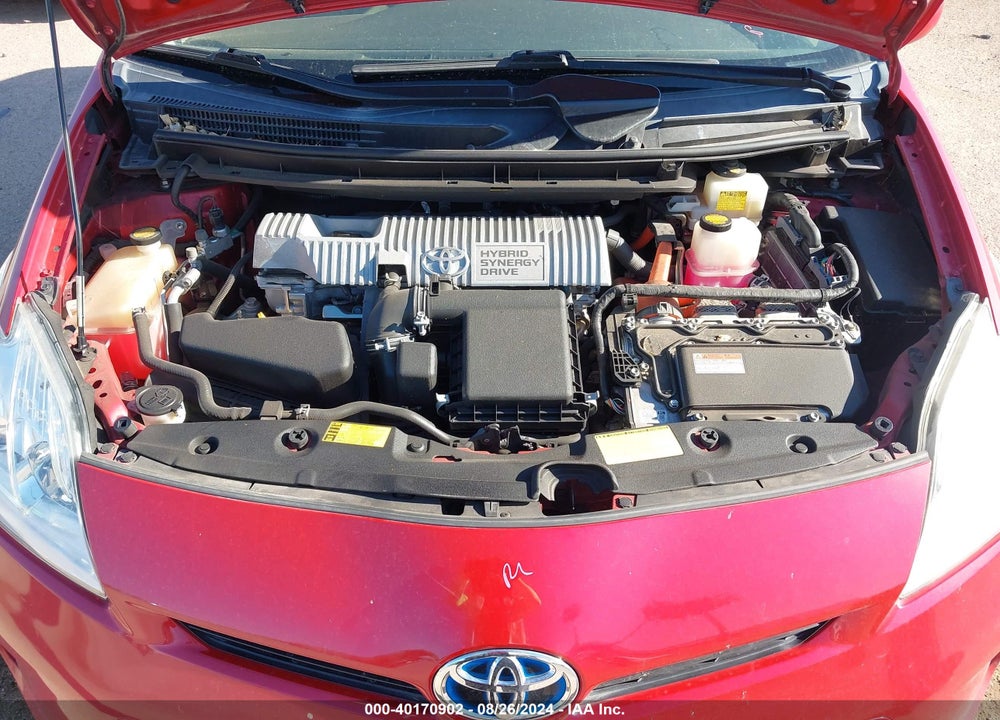 2013 TOYOTA PRIUS TWO VIN: JTDKN3DU8D1648680