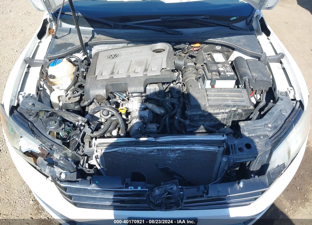 2014 VOLKSWAGEN PASSAT 2.0L TDI SE VIN: 1VWBN7A3XEC036759