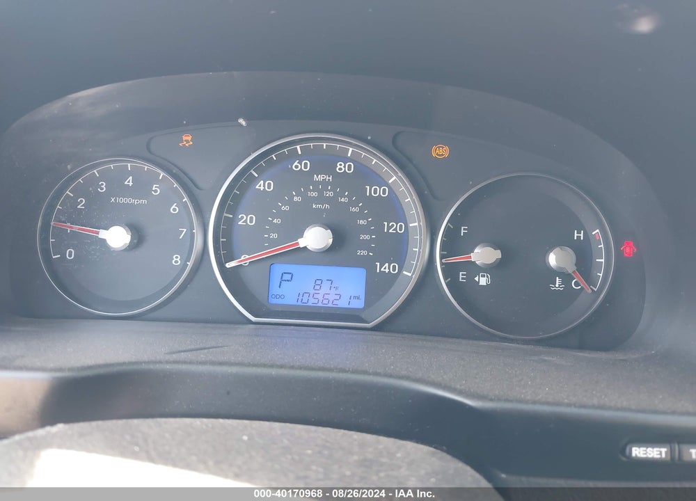 2010 HYUNDAI SANTA FE GLS VIN: 5NMSG3AB4AH351811