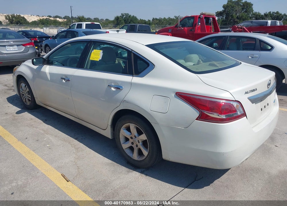 2013 NISSAN ALTIMA VIN: 1N4AL3AP4DC280198