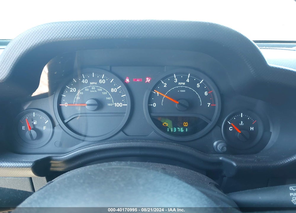 2008 JEEP WRANGLER X VIN: 1J4FA24118L528320
