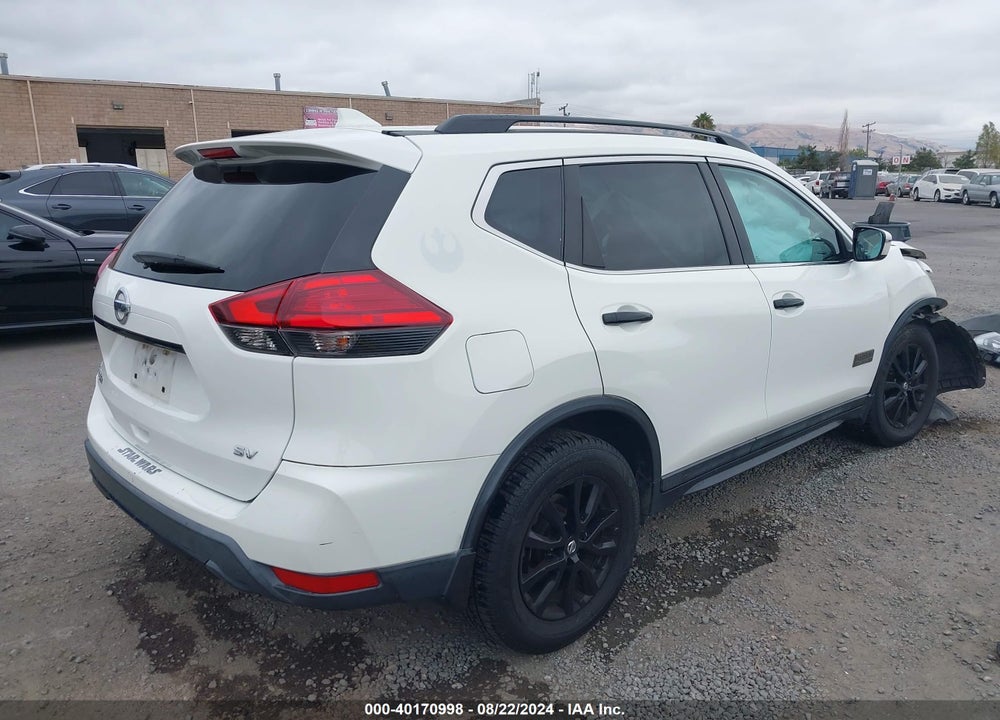 2017 NISSAN ROGUE SV VIN: 5N1AT2MT5HC755095