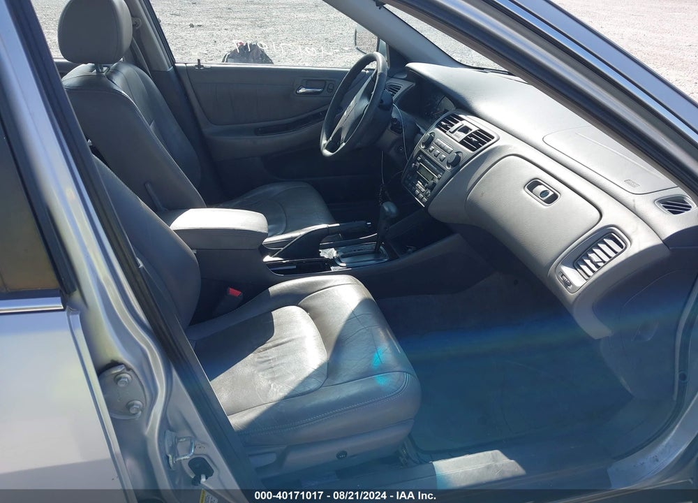 2001 HONDA ACCORD 2.3 EX VIN: 1HGCG56691A048675