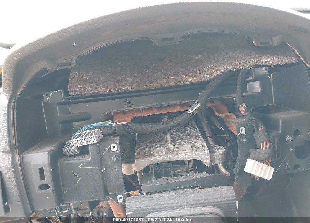 2008 DODGE CHARGER VIN: 2B3KA43G08H239661