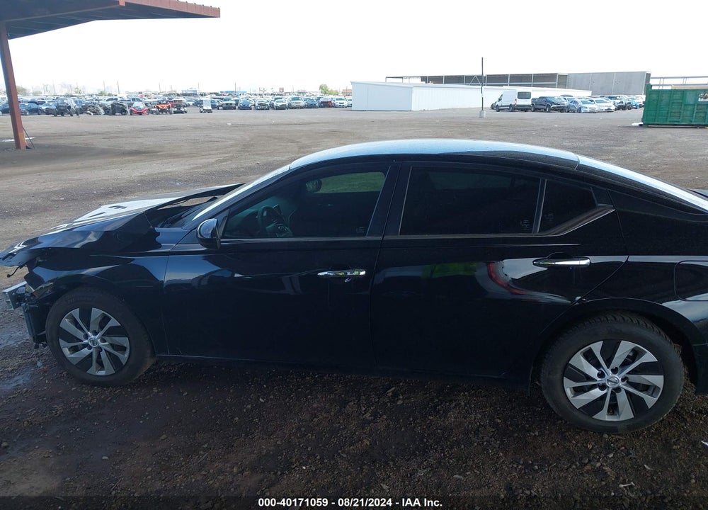 2022 NISSAN ALTIMA S FWD VIN: 1N4BL4BV8NN393889