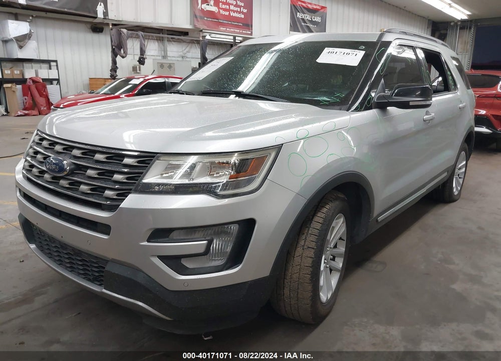 2017 FORD EXPLORER XLT VIN: 1FM5K7D82HGD64217