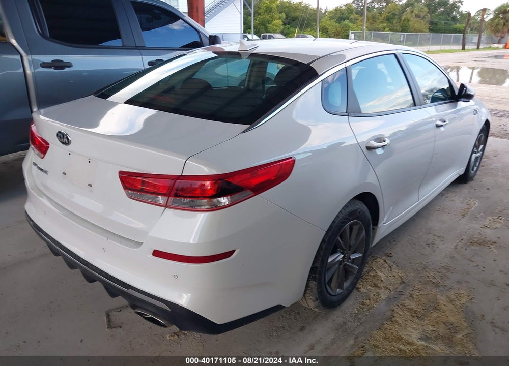 2020 KIA OPTIMA LX VIN: 5XXGT4L39LG433662
