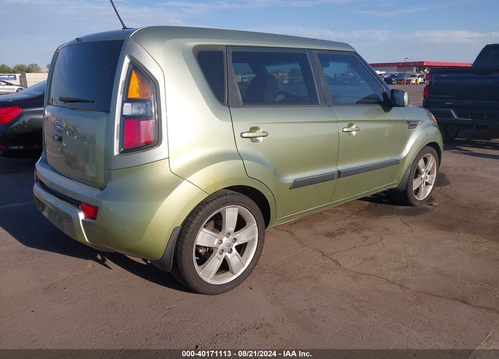 2011 KIA SOUL VIN: KNDJT2A27B7280596