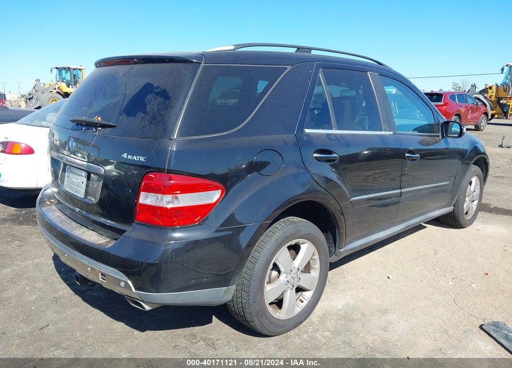 2007 MERCEDES-BENZ ML 500 4MATIC VIN: 4JGBB75EX7A240656