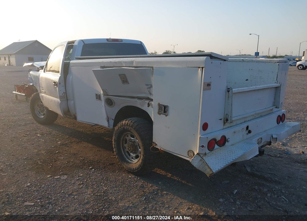 2006 CHEVROLET SILVERADO 3500 WORK TRUCK VIN: 1GCHK34D36E275899