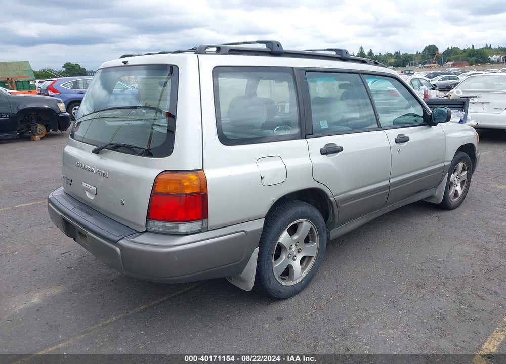 2000 SUBARU FORESTER S VIN: JF1SF6559YH709429