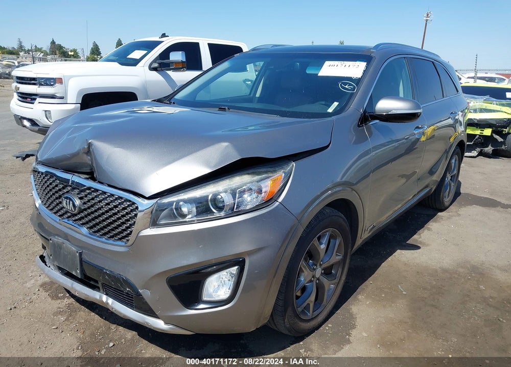 2017 KIA SORENTO 3.3L SX VIN: 5XYPKDA54HG321930