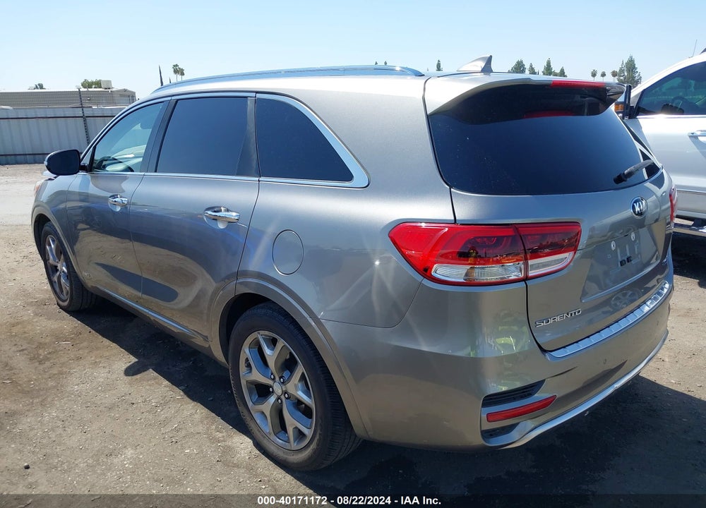 2017 KIA SORENTO 3.3L SX VIN: 5XYPKDA54HG321930