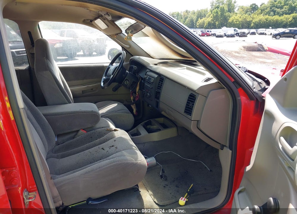 2003 DODGE DAKOTA SPORT/SXT VIN: 1D7HL38X93S381116
