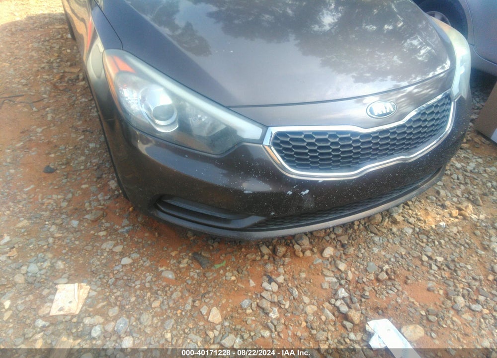 2015 KIA FORTE LX VIN: KNAFX4A6XF5355492