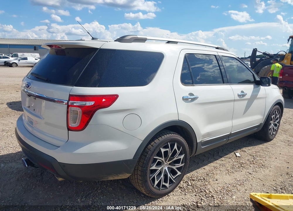 2011 FORD EXPLORER XLT VIN: 1FMHK7D86BGA57394