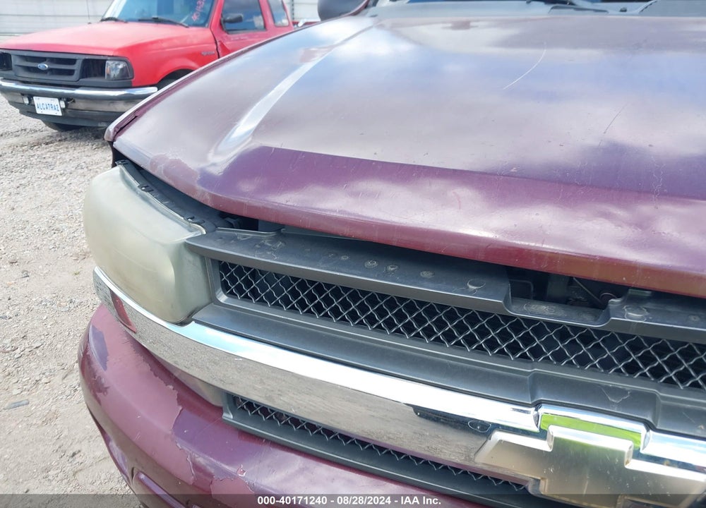 2005 CHEVROLET TRAILBLAZER LS VIN: 1GNDS13S952285704